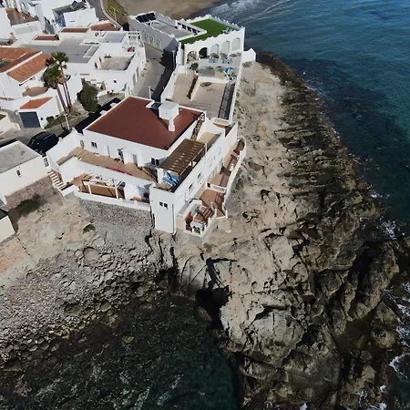 El Velero La Calilla San Jose (Almeria)