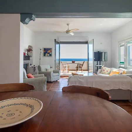 El Velero La Calilla Villa San José